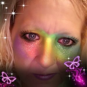 Meet your Posher, Barbie